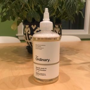 The Ordinary Glycolic Acid 7% Toning Solution